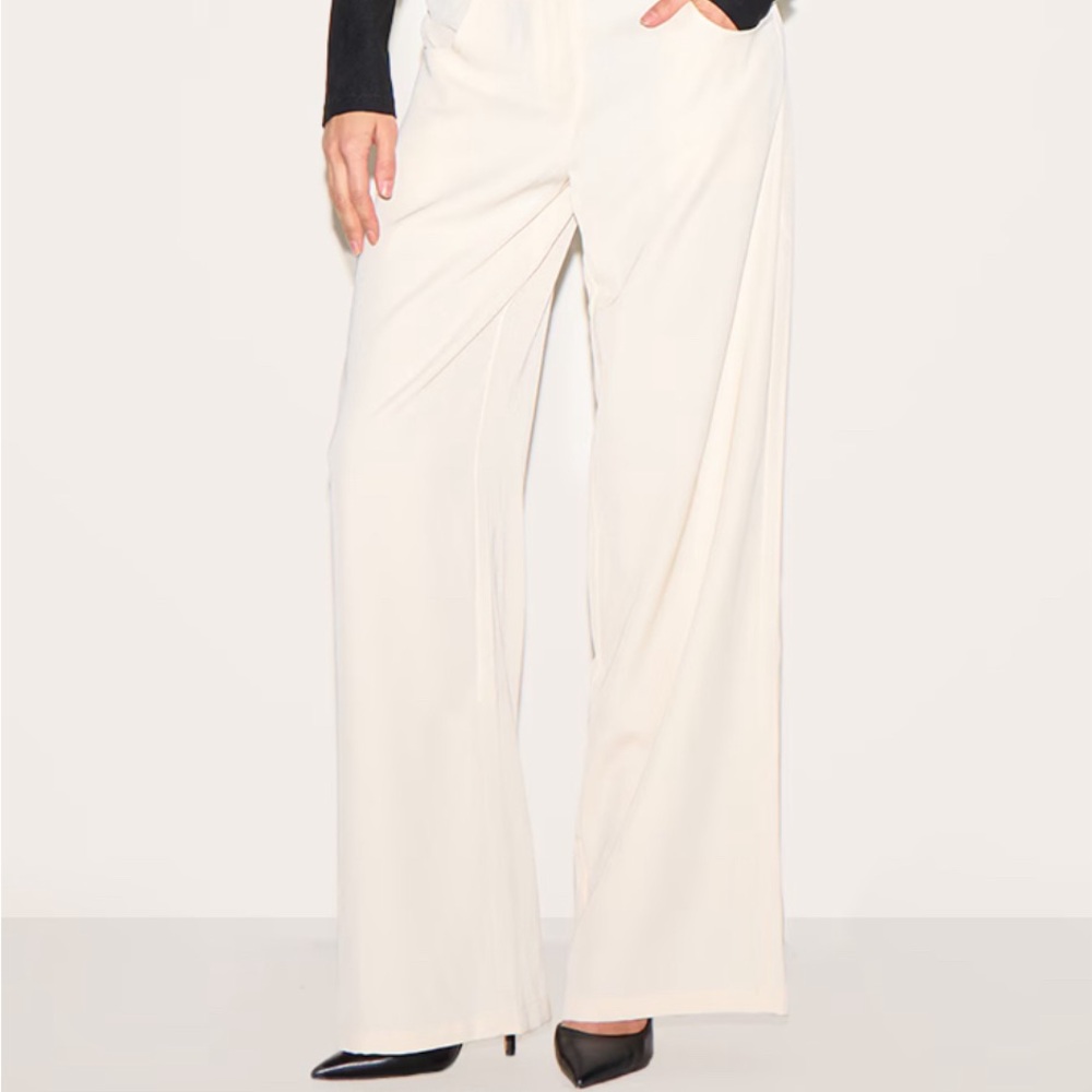 Elegant Cream Wide-Leg Trousers